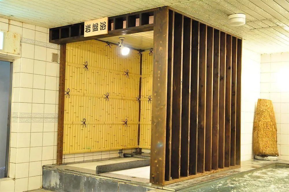 Capsule Hotel & Sauna Ikebukuro Plaza Токио