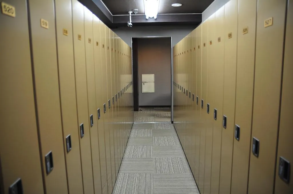 Capsule Hotel & Sauna Ikebukuro Plaza Токио